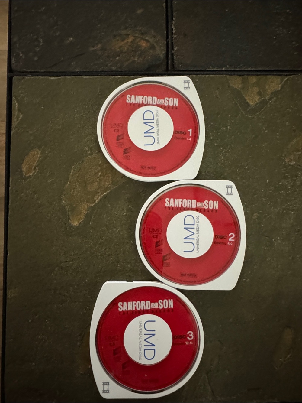 Sony Portable UMD Movie Discs - Red and White (Set of 3)